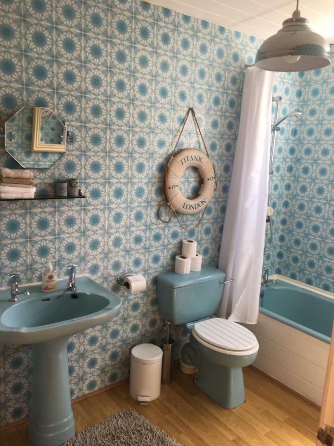 Ballygally Seaview Cottage ลาร์น ภายนอก รูปภาพ